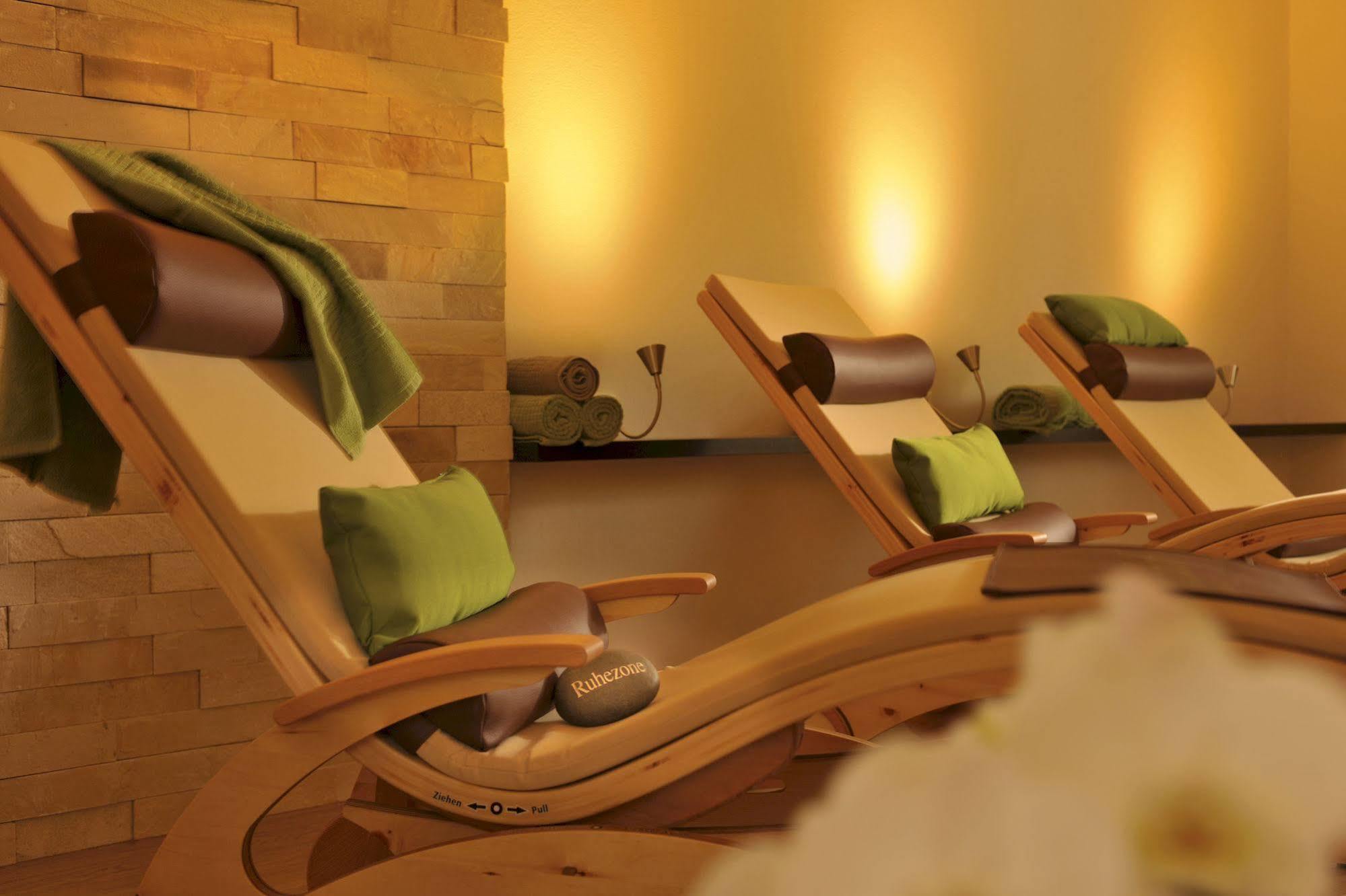 Landidyll Hotel Restaurant Birkenhof Klosterkumbd Екстериор снимка