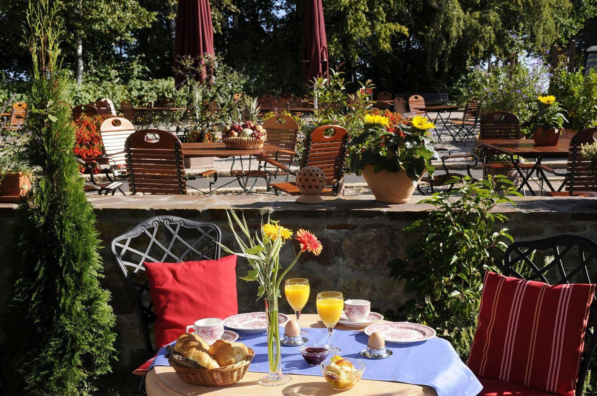Landidyll Hotel Restaurant Birkenhof Klosterkumbd Екстериор снимка